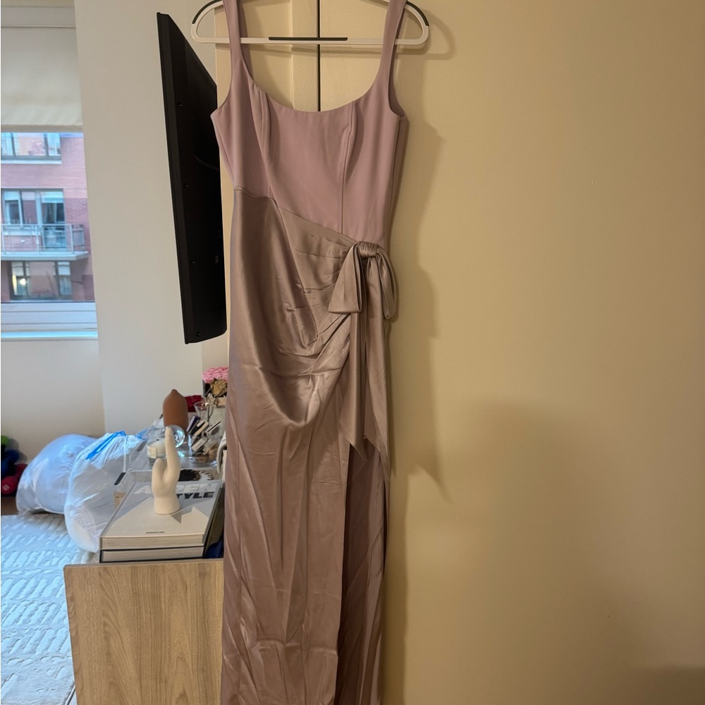 Cinq à Sept Lavender Bow Gown